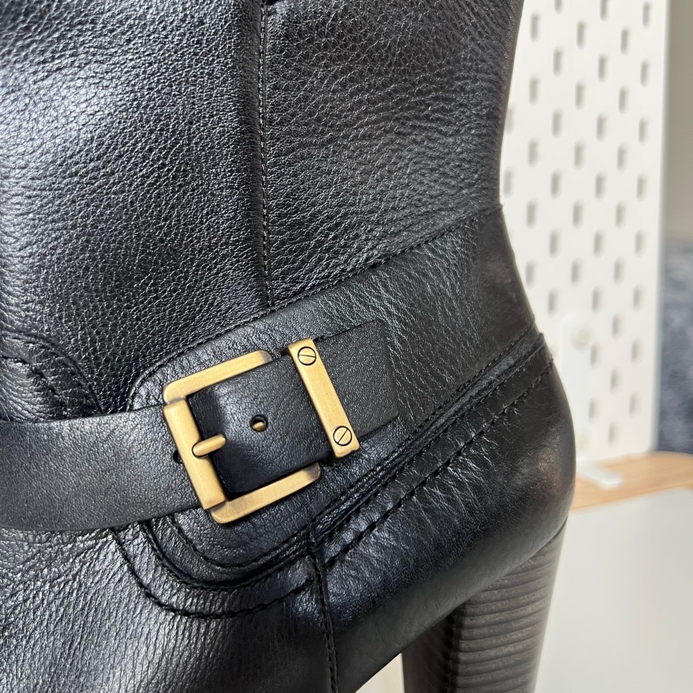 NWOT Clarks indigo Black Leather Lida Sayer Heeled Boots with Gold Buckle 8 - Picture 4 of 14